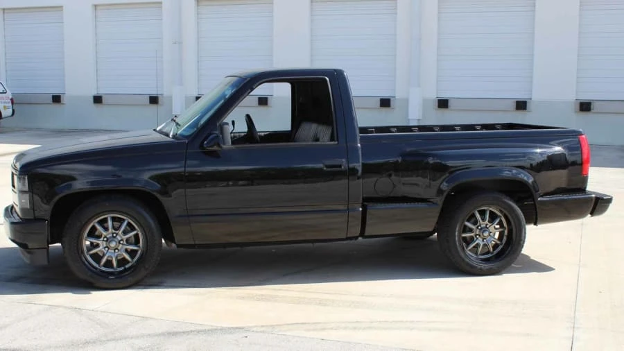 1994 GMC Sierra 1st Gen - Image 25 of 26