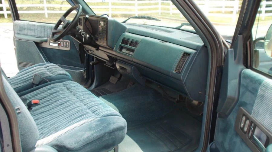 1994 GMC Sierra 1st Gen - Image 4 of 11