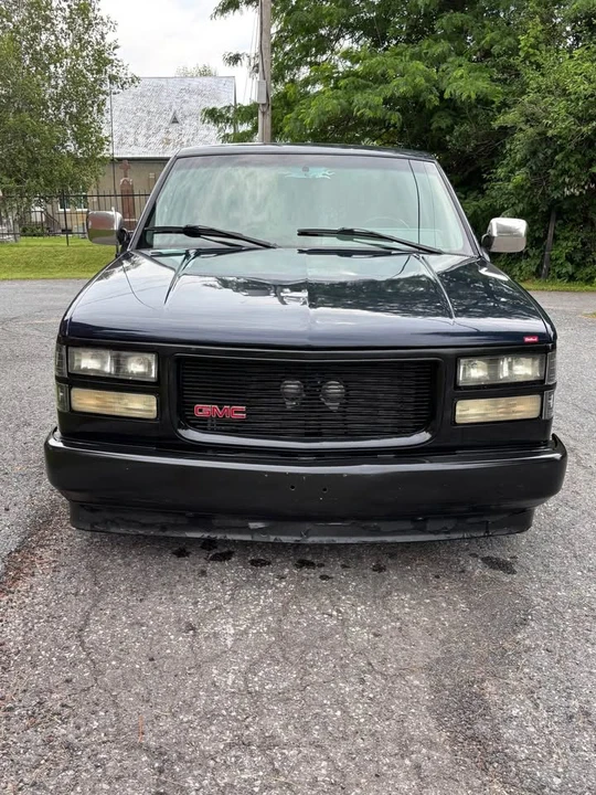 1994 GMC C/K - Image 9 of 15