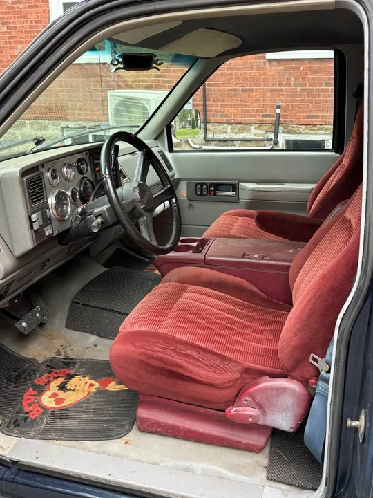 1994 GMC C/K - Image 11 of 15