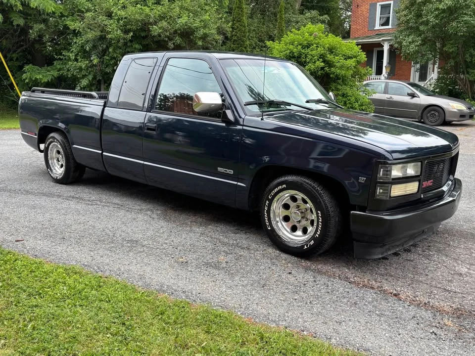 1994 GMC C/K - Image 7 of 15