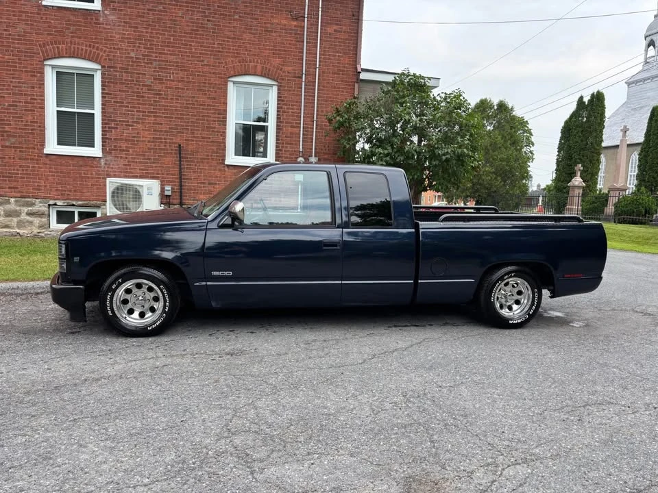 1994 GMC C/K - Image 2 of 15
