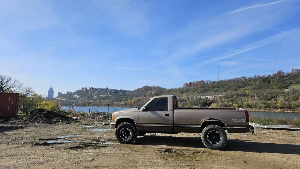 1994 GMC C/K - Image 11 of 16