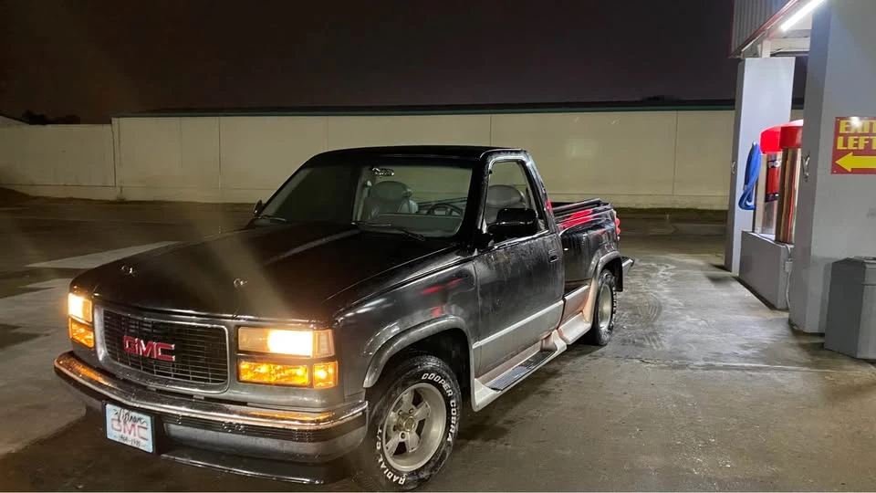 1994 GMC Sierra 1st Gen - Image 8 of 10