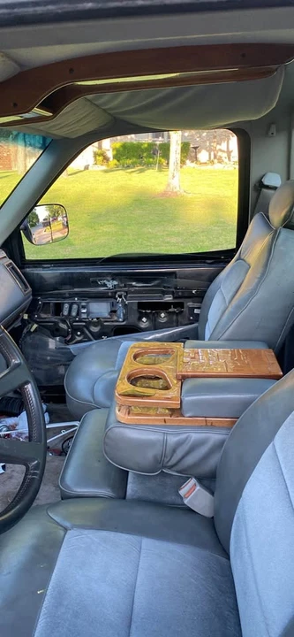 1994 GMC Sierra 1st Gen - Image 3 of 10