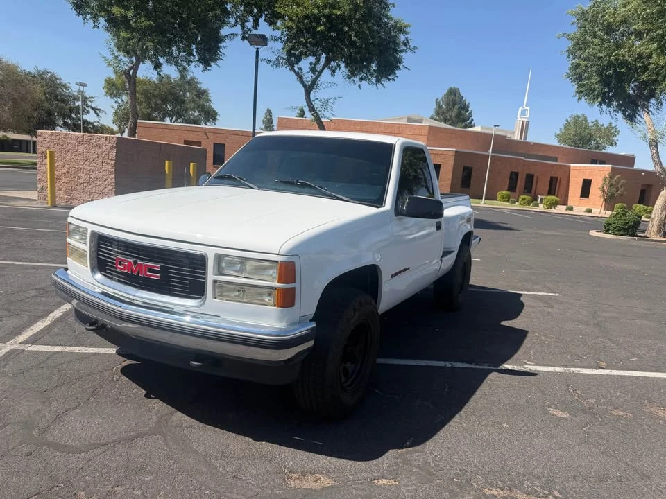 1994 GMC C/K 3rd Gen - Image 2 of 14