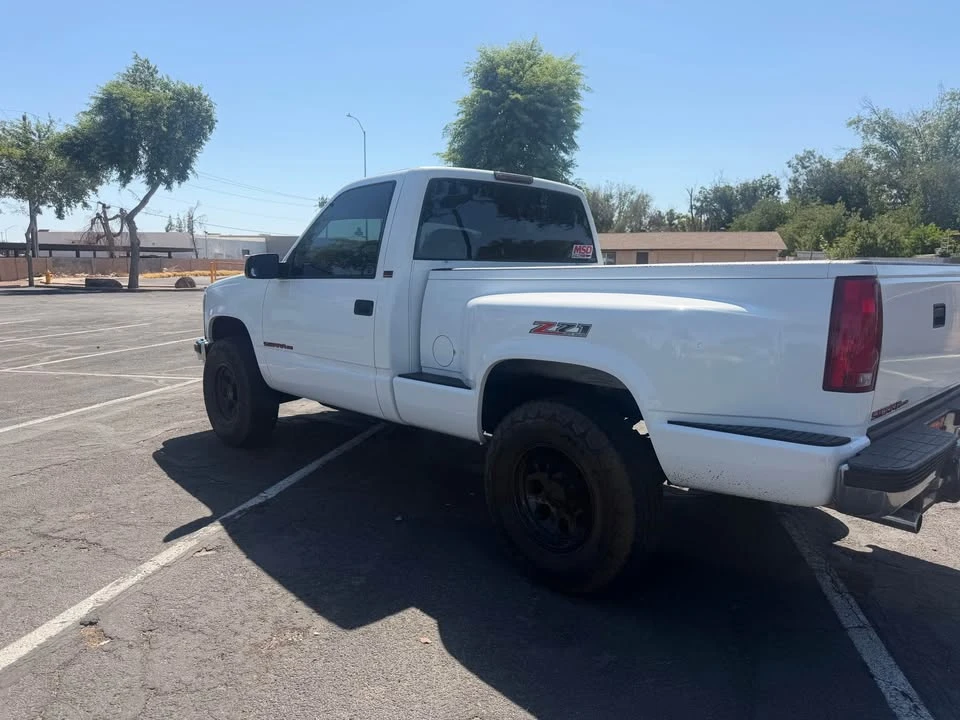 1994 GMC C/K 3rd Gen - Image 4 of 14
