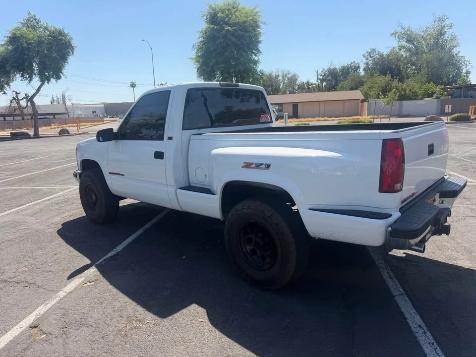 1994 GMC C/K 3rd Gen - Image 5 of 14