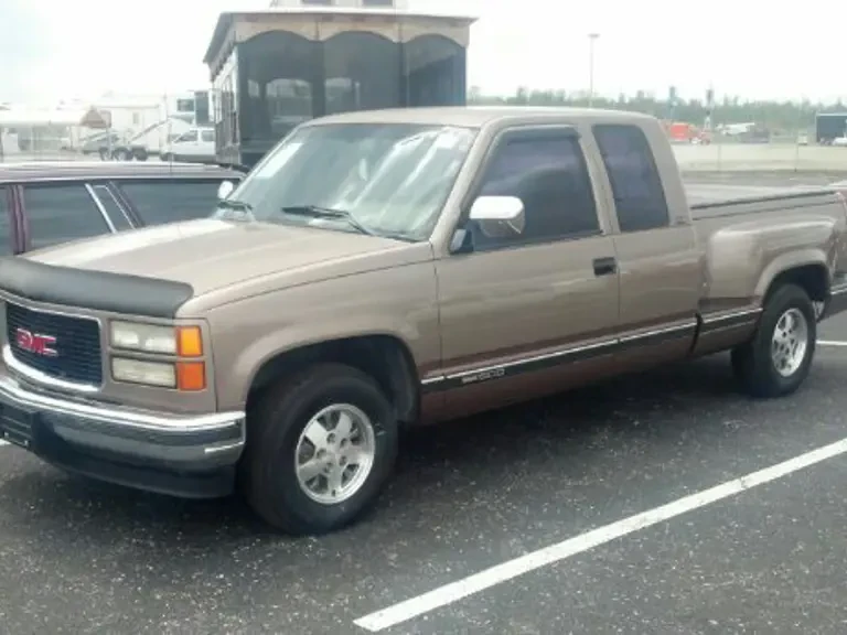 1994 GMC Sierra 1st Gen - Image 2 of 2