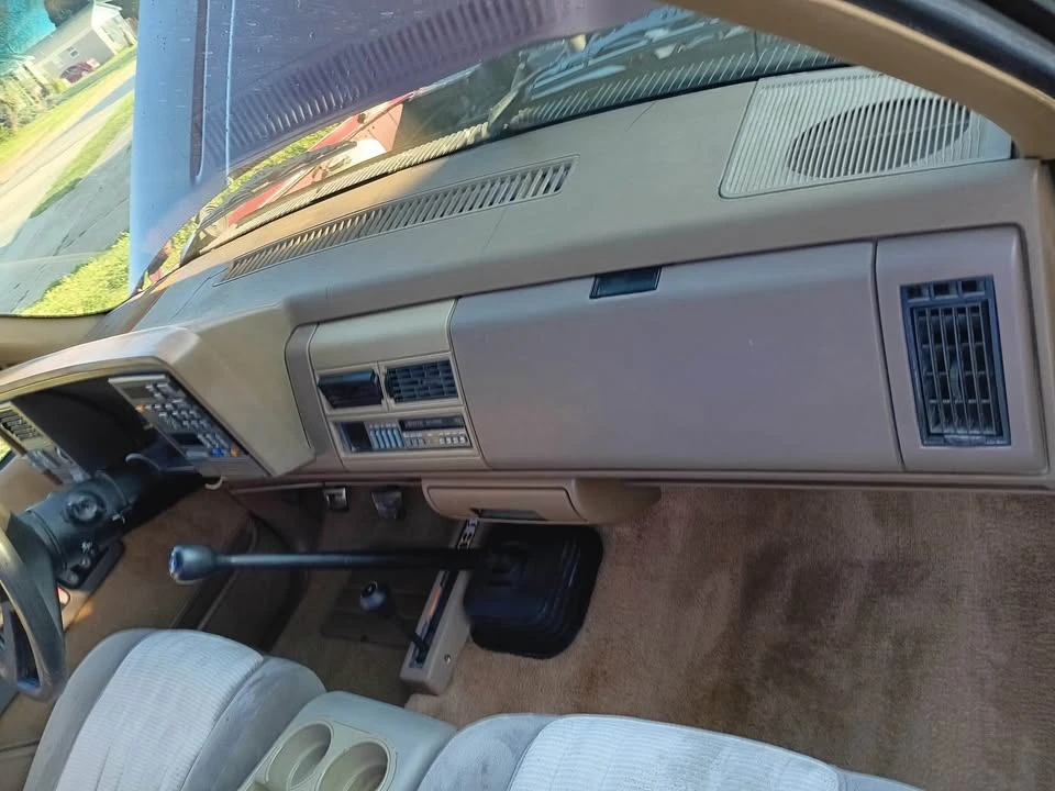 1994 GMC C/K - Image 10 of 12