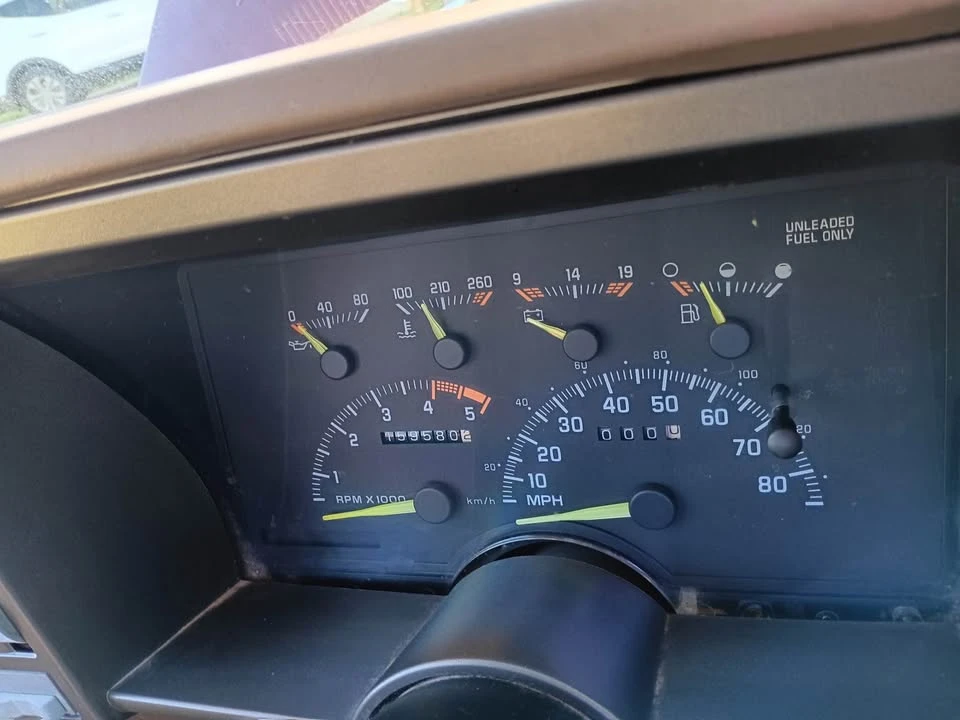 1994 GMC C/K - Image 9 of 12
