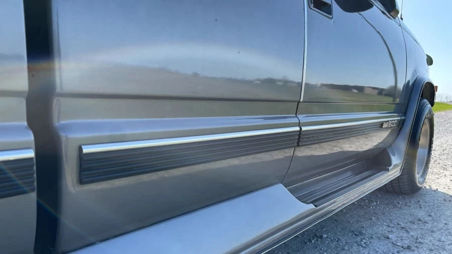 1994 GMC Sierra 1st Gen - Image 11 of 18