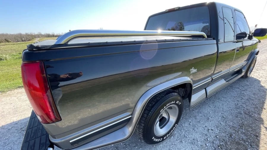 1994 GMC Sierra 1st Gen - Image 13 of 18