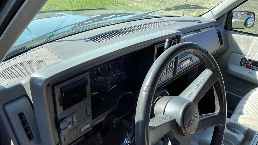 1994 GMC Sierra 1st Gen - Image 6 of 14