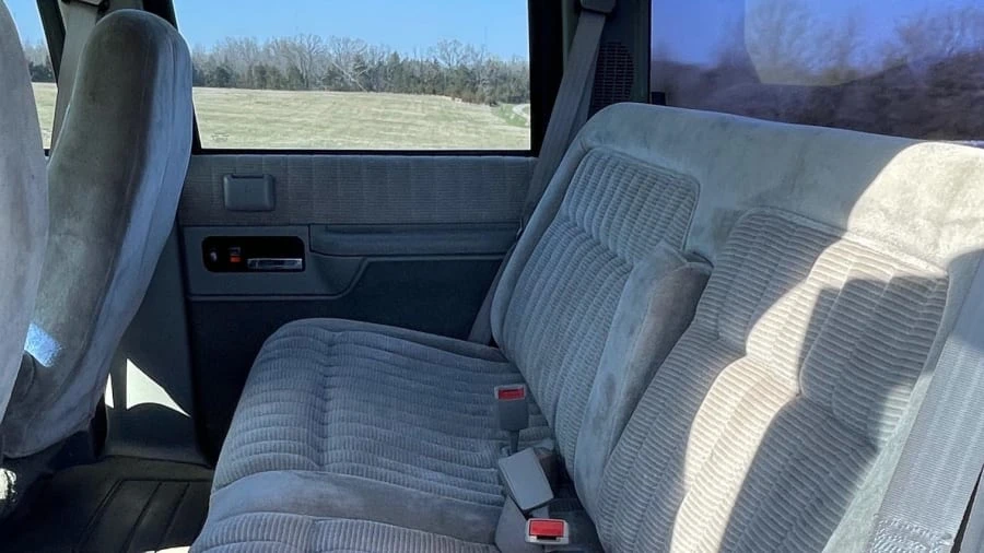 1994 GMC Sierra 1st Gen - Image 7 of 14