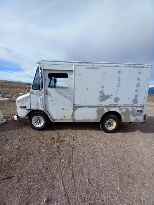 1994 GMC TopKick - Image 2 of 7