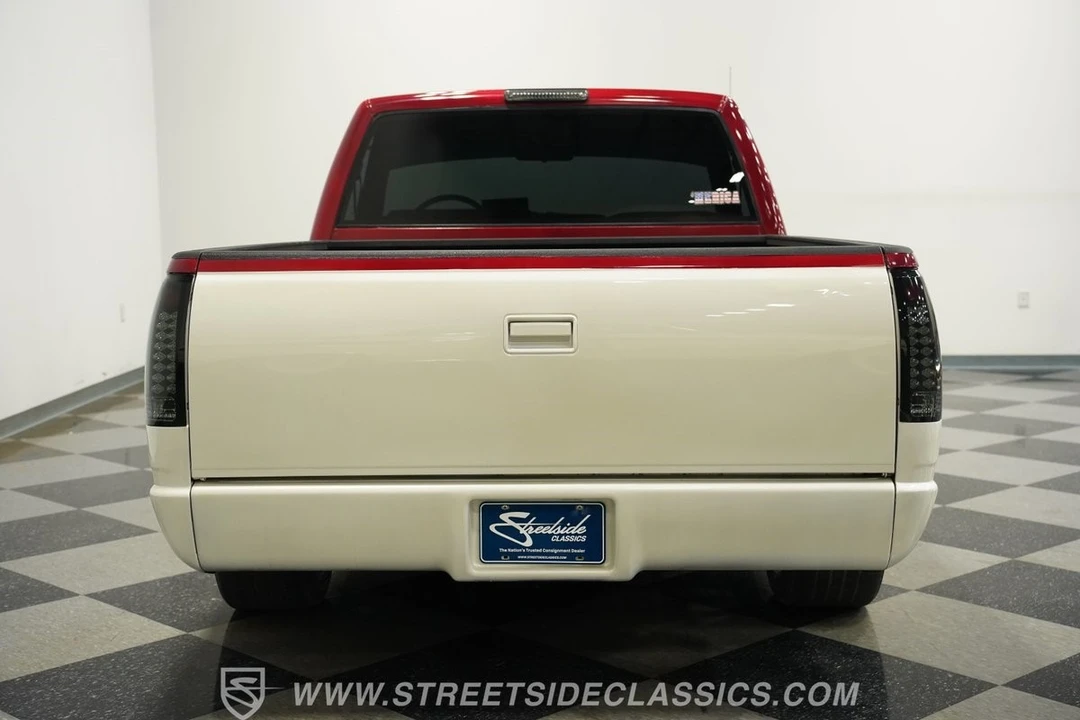 1994 GMC Sierra 1st Gen - Image 11 of 12