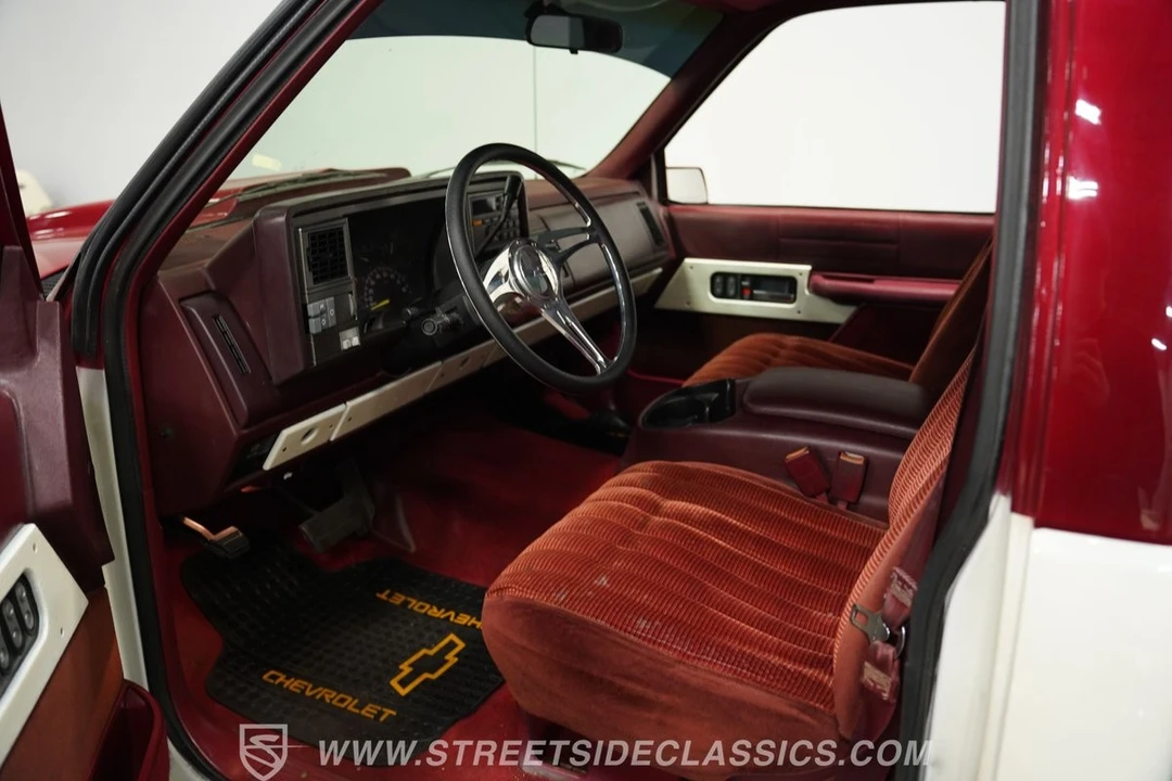 1994 GMC Sierra 2nd Gen - Image 4 of 12