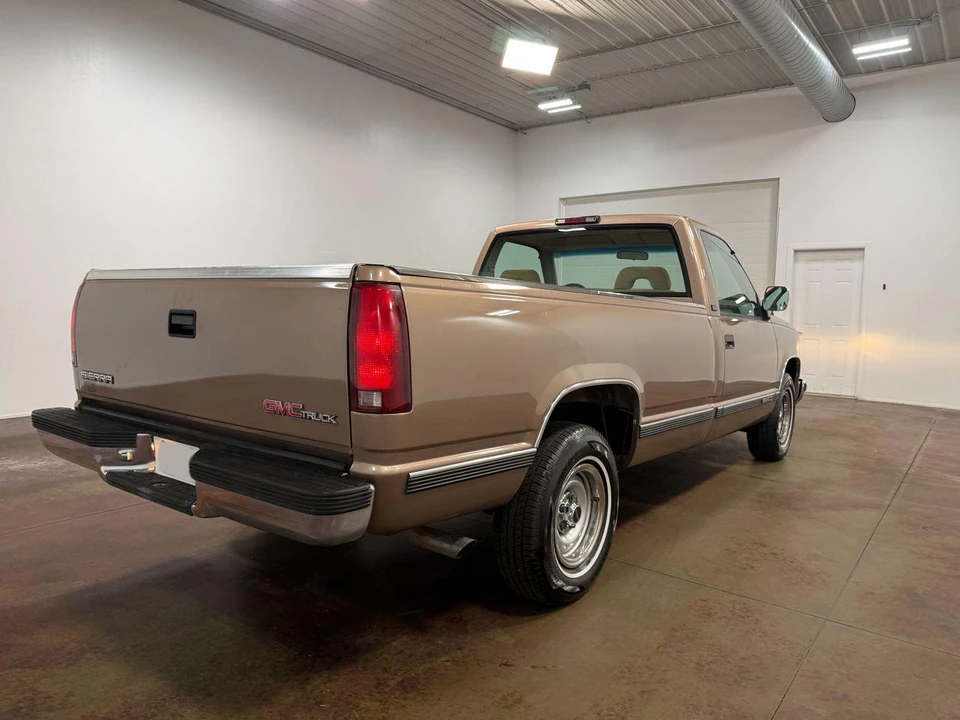 1994 GMC Sierra 1st Gen - Image 12 of 31