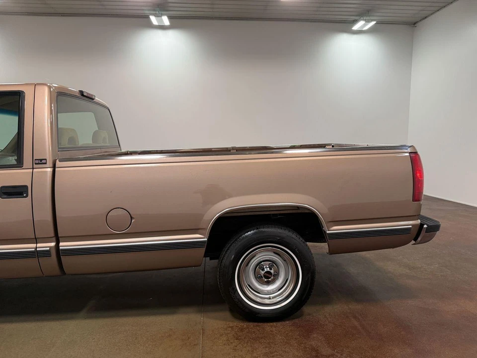 1994 GMC Sierra 1st Gen - Image 14 of 31