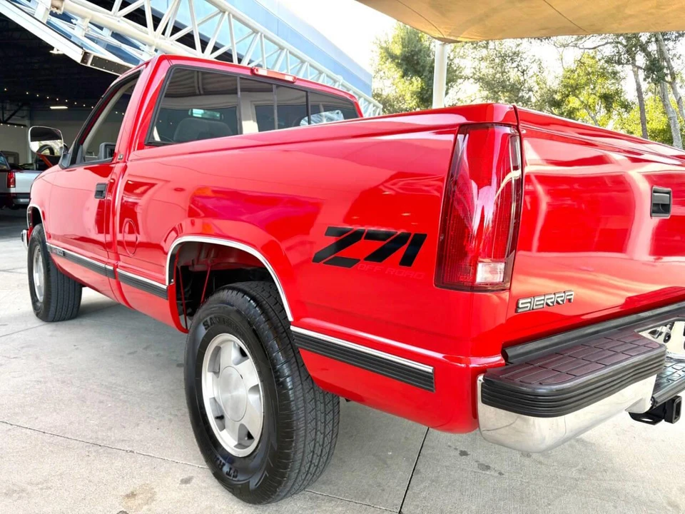 1994 GMC Sierra 1st Gen - Image 15 of 31