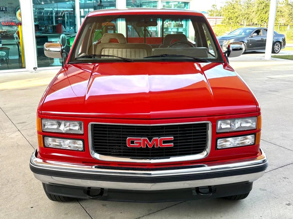 1994 GMC Sierra 1st Gen - Image 3 of 31