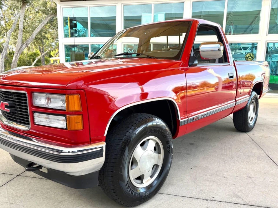 1994 GMC Sierra 1st Gen - Image 11 of 31