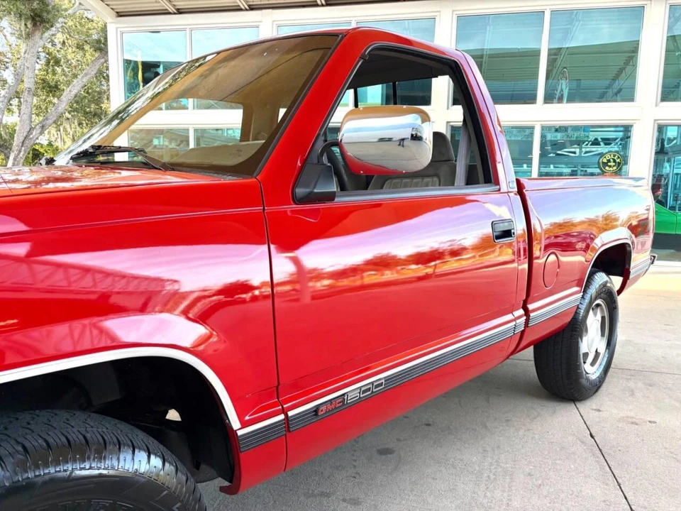 1994 GMC Sierra 1st Gen - Image 13 of 31