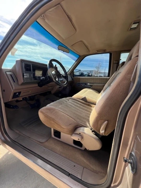 1994 GMC Sierra 1st Gen - Image 8 of 13