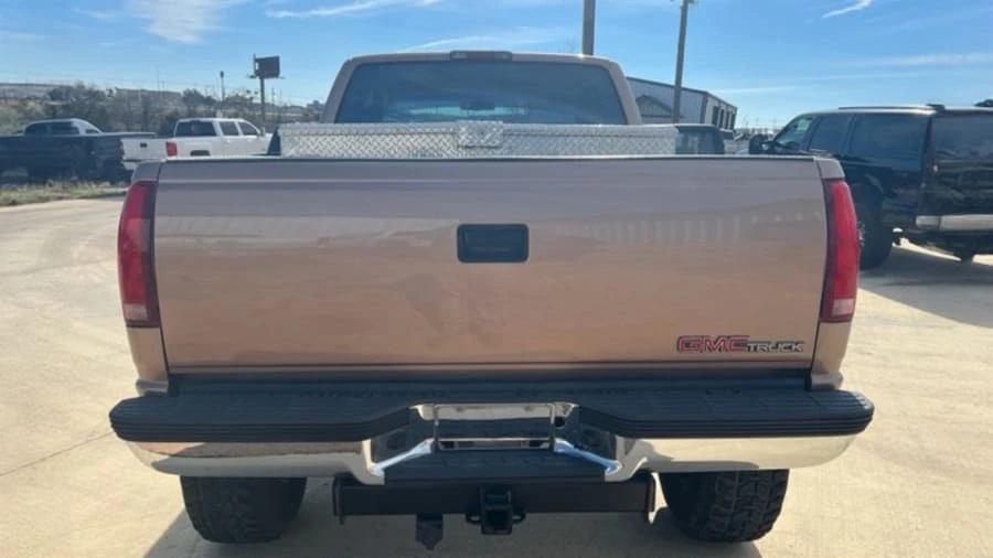 1994 GMC Sierra 1st Gen - Image 4 of 13