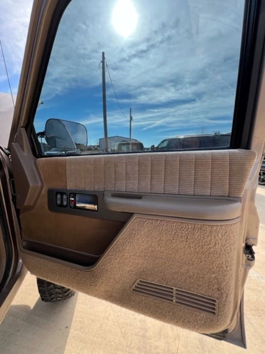 1994 GMC Sierra 1st Gen - Image 13 of 13