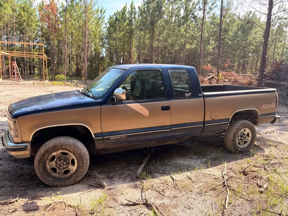 1994 GMC Sierra 1st Gen - Image 2 of 7
