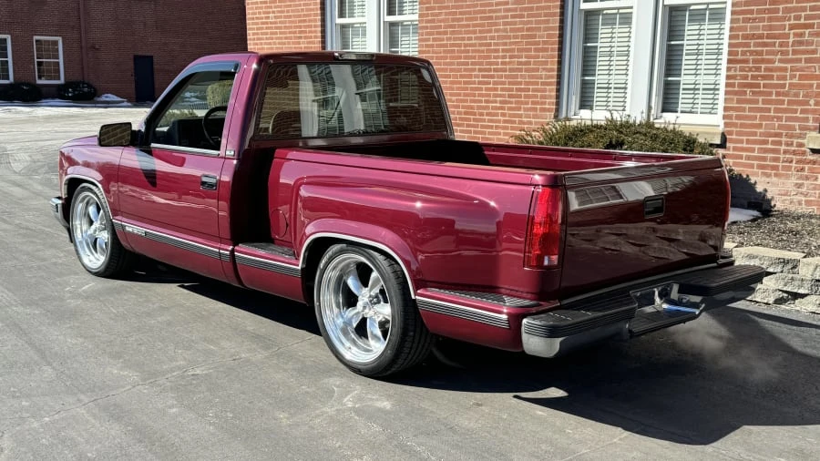 1994 GMC Sierra 1st Gen - Image 3 of 9