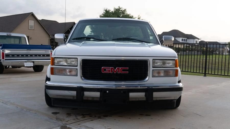 1994 GMC Sierra 1st Gen - Image 3 of 13