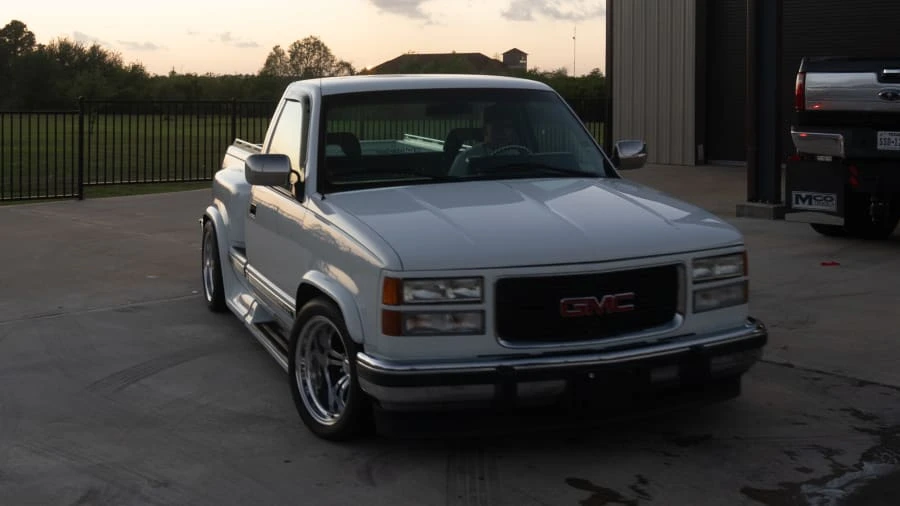 1994 GMC Sierra 1st Gen - Image 5 of 13