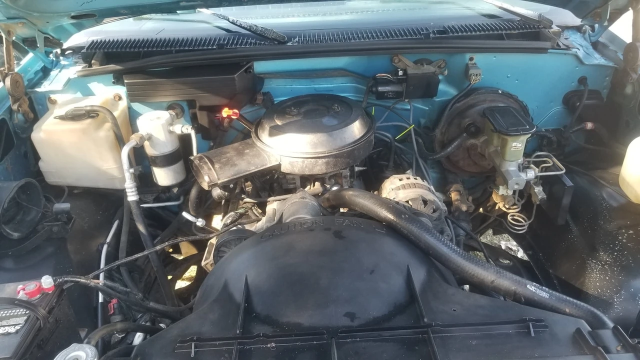 1994 GMC Sierra 1st Gen - Image 4 of 14