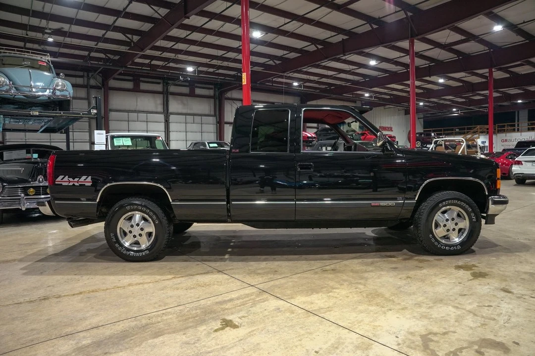 1994 GMC Sierra 1st Gen - Image 10 of 21