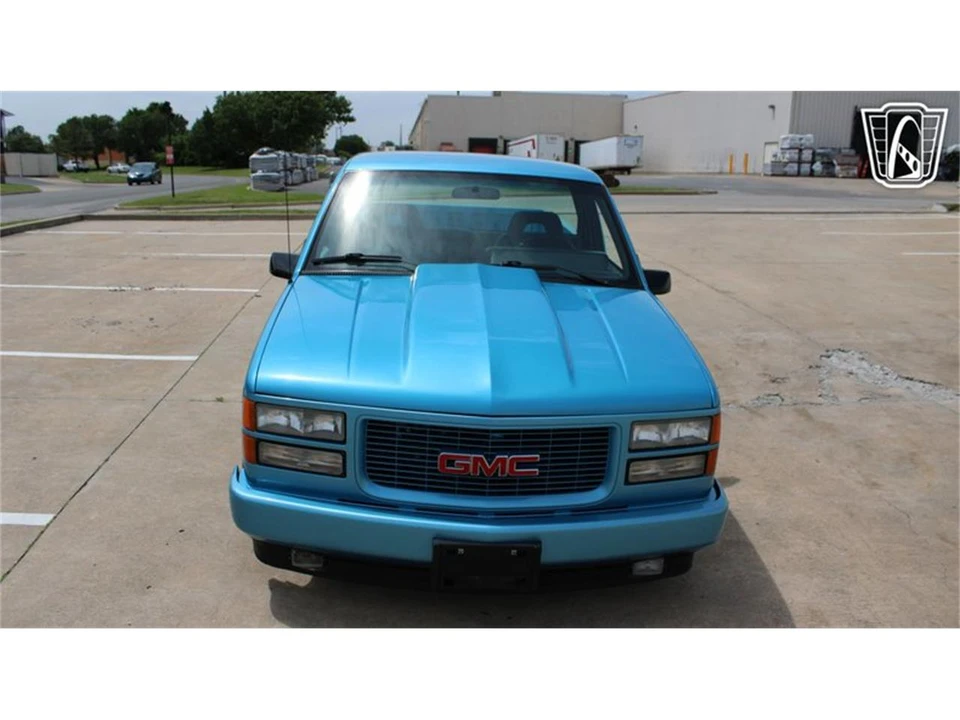 1994 GMC Sierra 1st Gen - Image 4 of 31