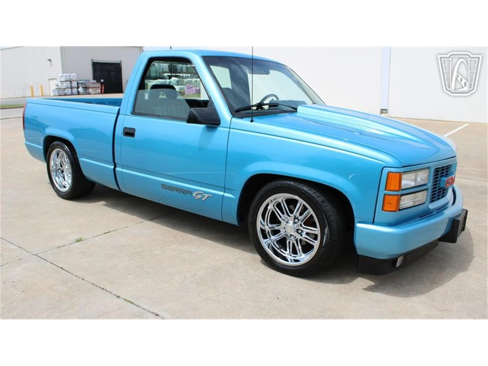 1994 GMC Sierra 1st Gen - Image 2 of 31