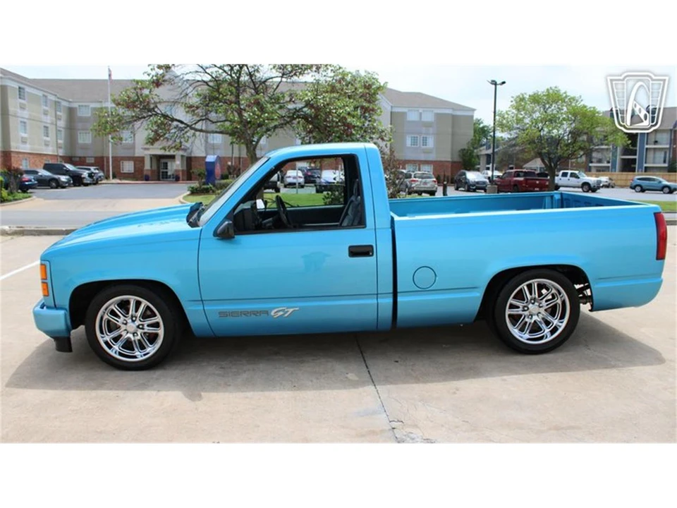 1994 GMC Sierra 1st Gen - Image 3 of 31