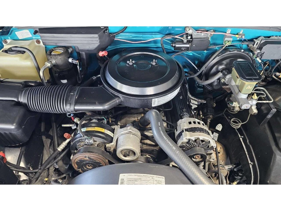 1994 GMC Sierra 1st Gen - Image 31 of 31