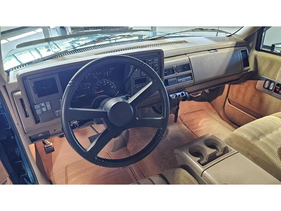 1994 GMC Sierra 1st Gen - Image 24 of 31