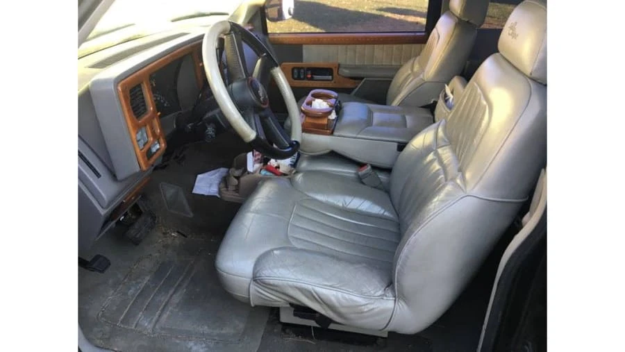 1994 GMC Sierra 1st Gen - Image 10 of 11