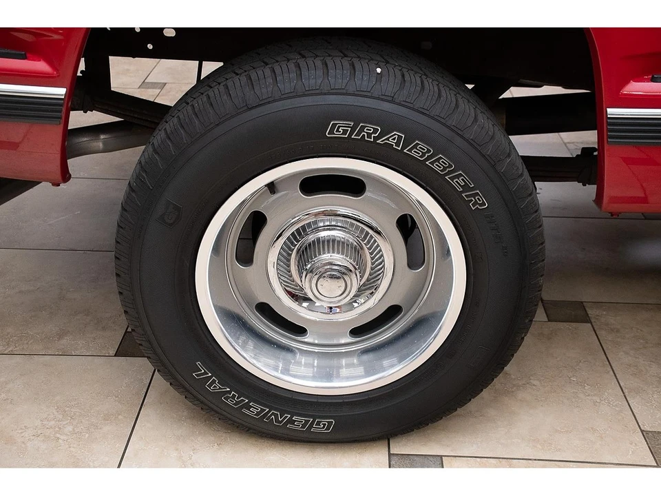 1994 GMC Sierra 1st Gen - Image 15 of 31