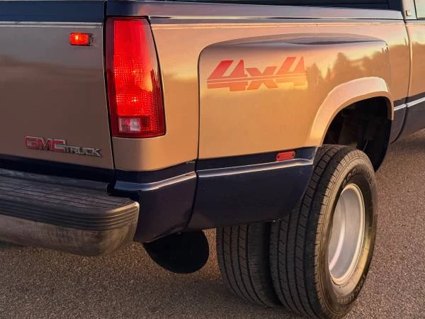 1994 GMC Sierra 1st Gen - Image 16 of 21