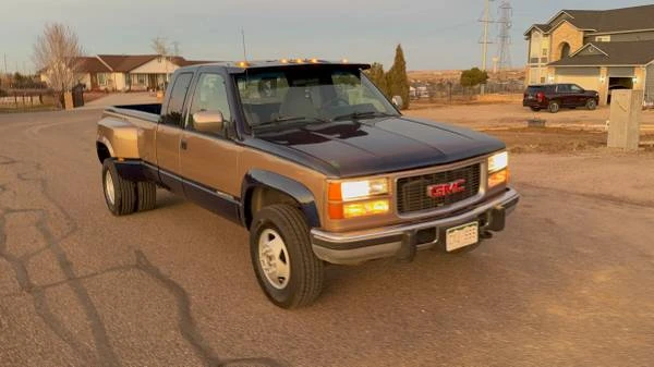 1994 GMC Sierra 1st Gen - Image 2 of 21