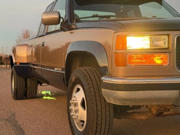 1994 GMC Sierra 1st Gen - Image 17 of 21
