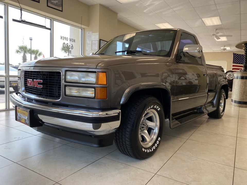 1994 GMC Sierra 1st Gen - Image 5 of 31