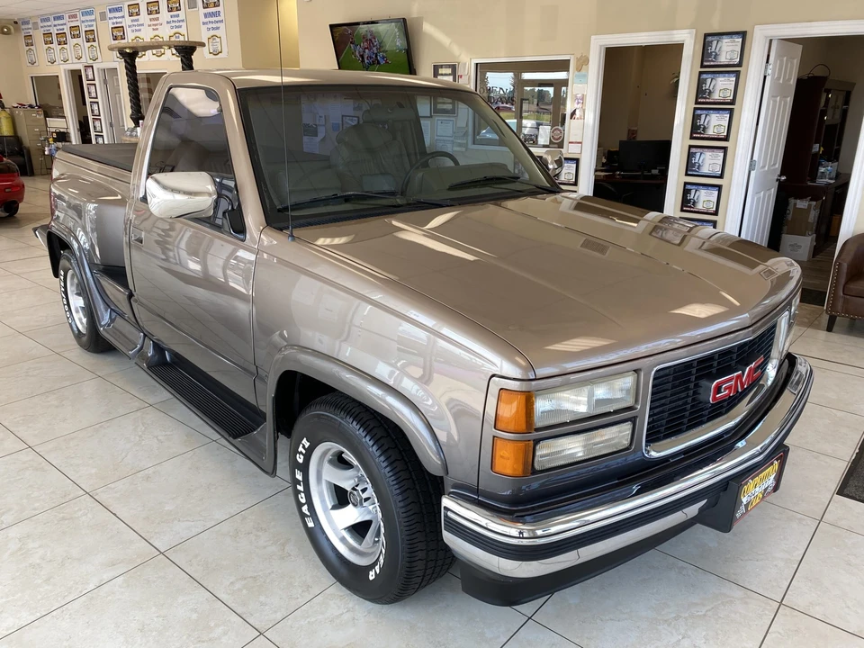 1994 GMC Sierra 1st Gen - Image 8 of 31