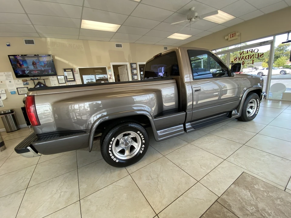 1994 GMC Sierra 1st Gen - Image 12 of 31